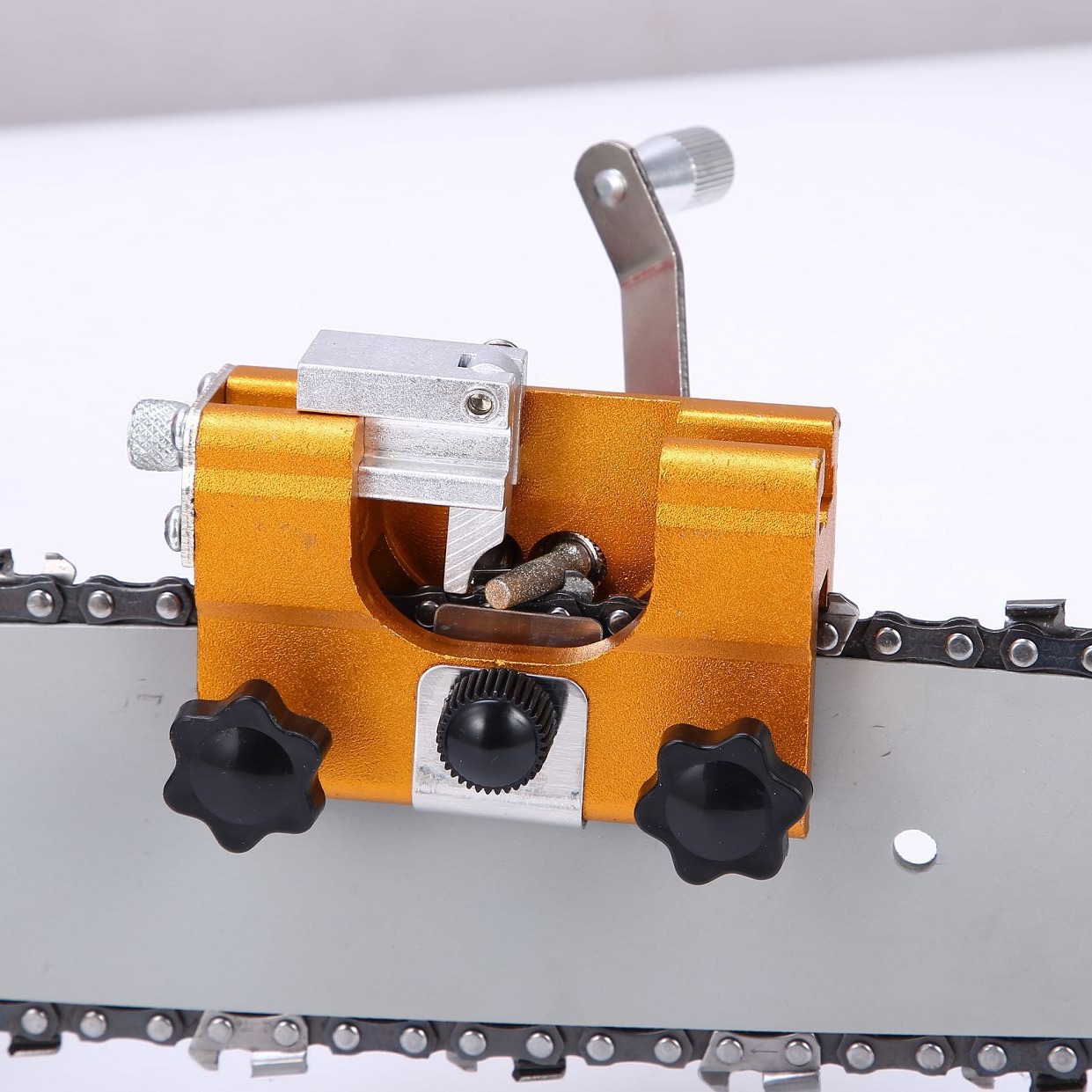 Ostrac lanca za motorku